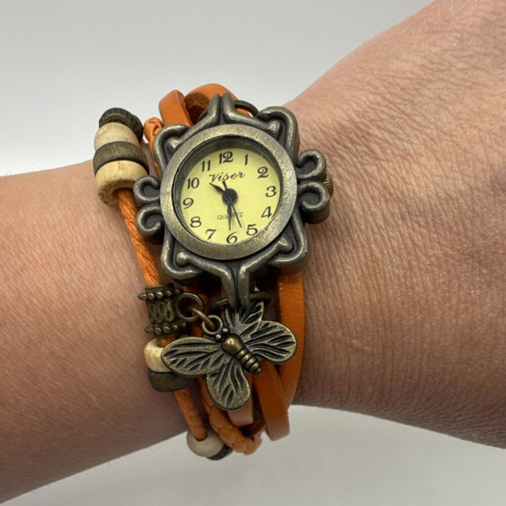 Viser Quartz Analog Watch Boho Butterfly Charm Orange Leather Snap Clsure